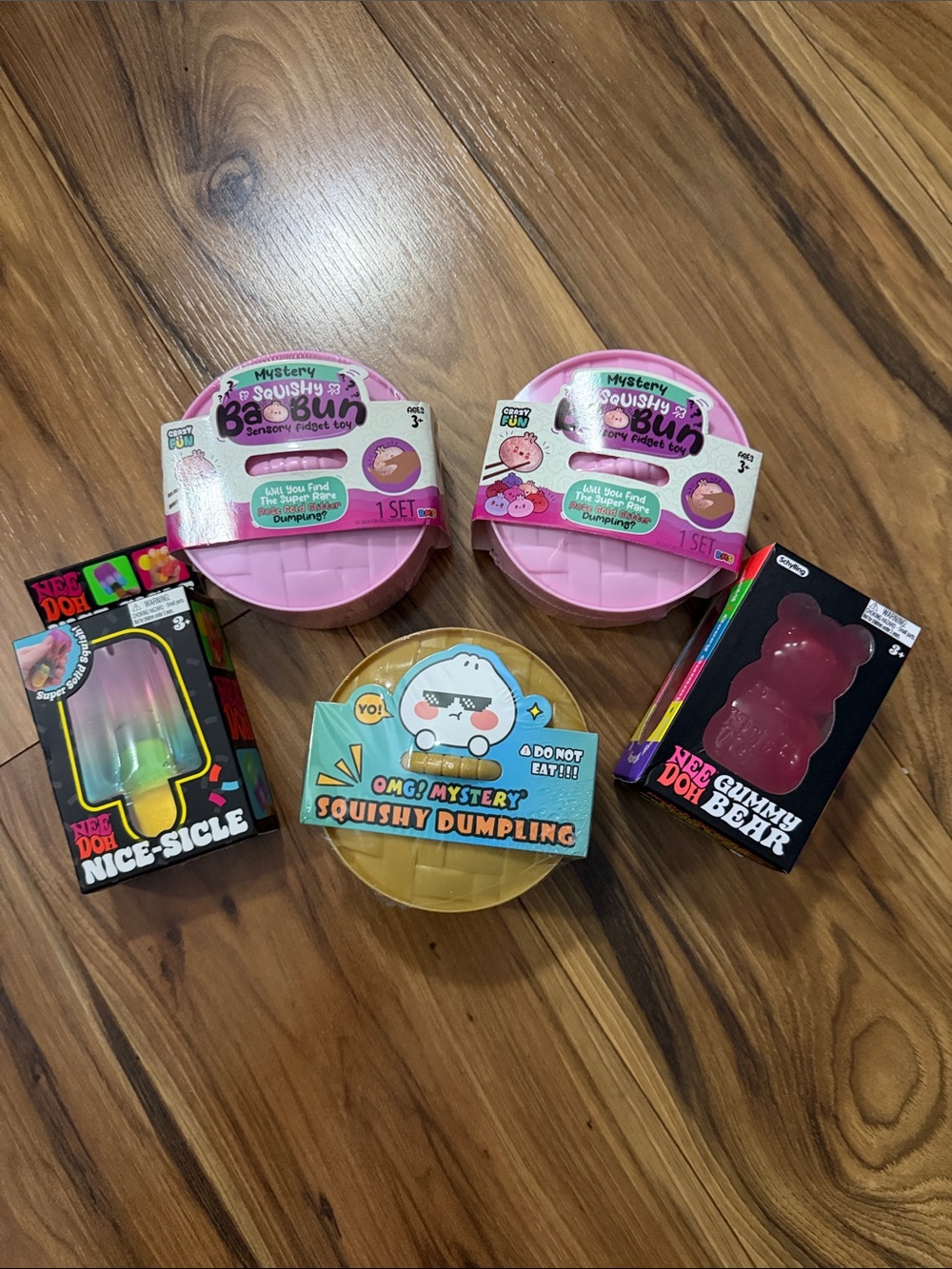 NEEDHO and Mystery Dumplings 2!!! Pink ones!!!!! Fun collection!!!!!